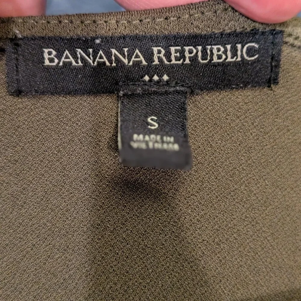 Banana Republic Olive Green Side Tie Blouse, Size S, Excellent Used Condition!